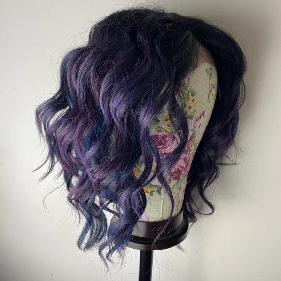 ALA 14” BLUE OMBRE BOB WAVY LACE FRONT WIG💫 *NEW*